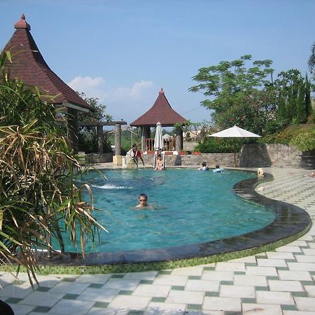 Green Wattana Hotel Sentul Bogor Eksteriør bilde