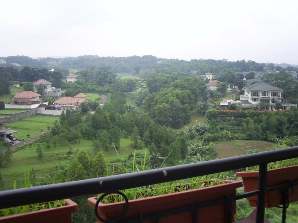 Green Wattana Hotel Sentul Bogor Eksteriør bilde