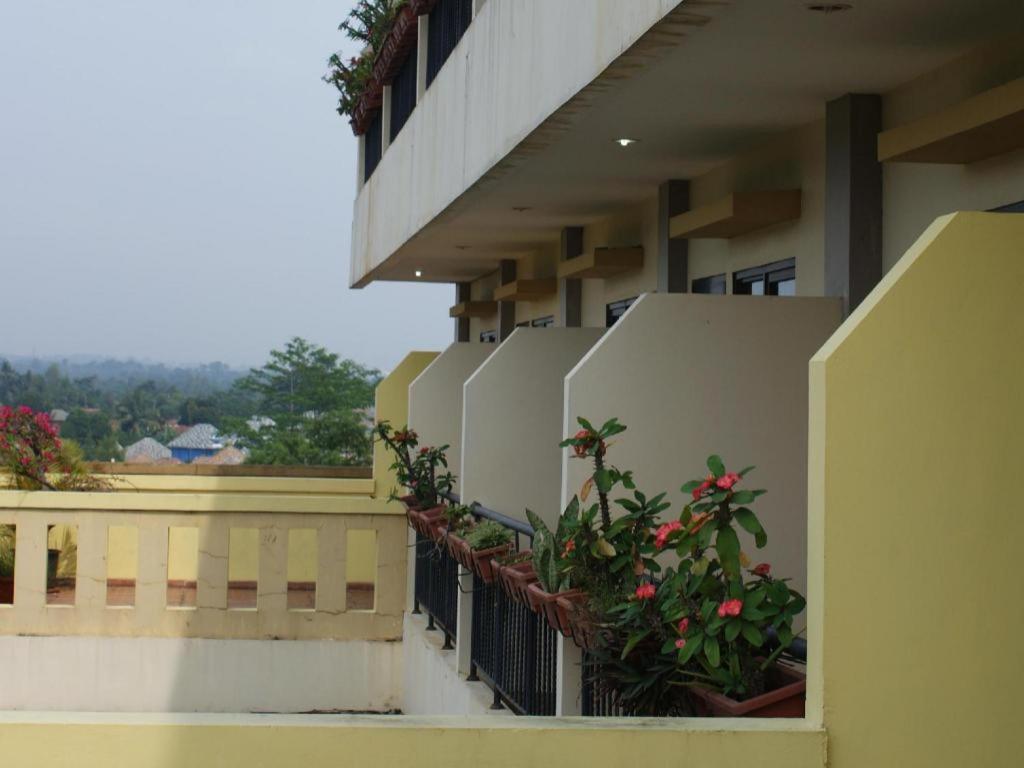 Green Wattana Hotel Sentul Bogor Eksteriør bilde
