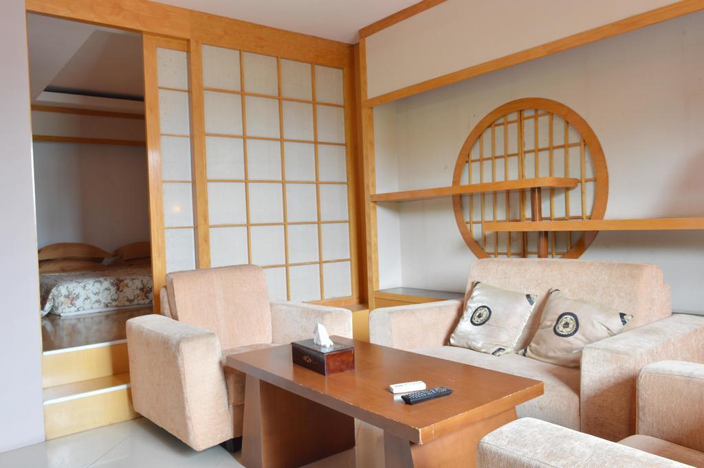 Green Wattana Hotel Sentul Bogor Eksteriør bilde