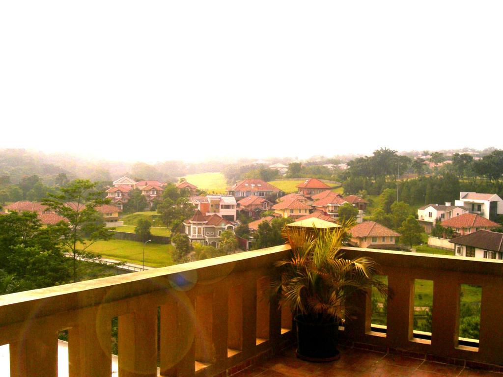 Green Wattana Hotel Sentul Bogor Eksteriør bilde