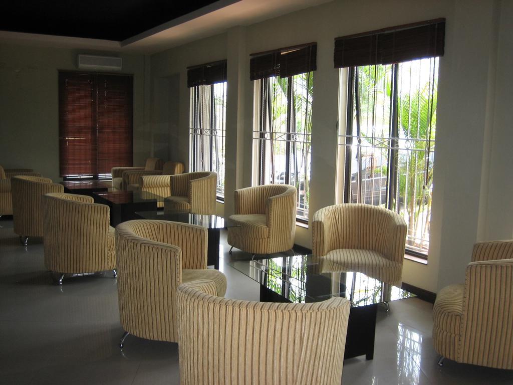 Green Wattana Hotel Sentul Bogor Eksteriør bilde