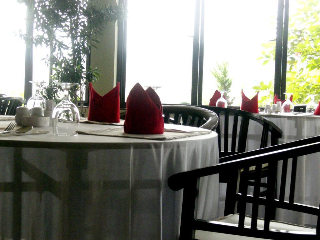 Green Wattana Hotel Sentul Bogor Eksteriør bilde