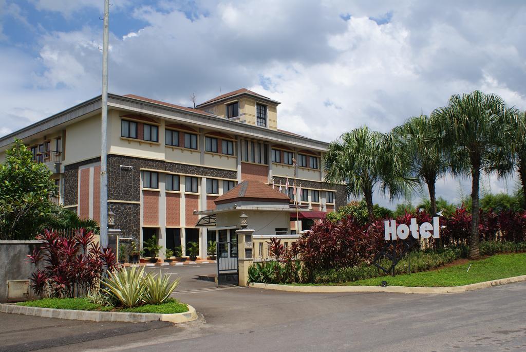 Green Wattana Hotel Sentul Bogor Eksteriør bilde